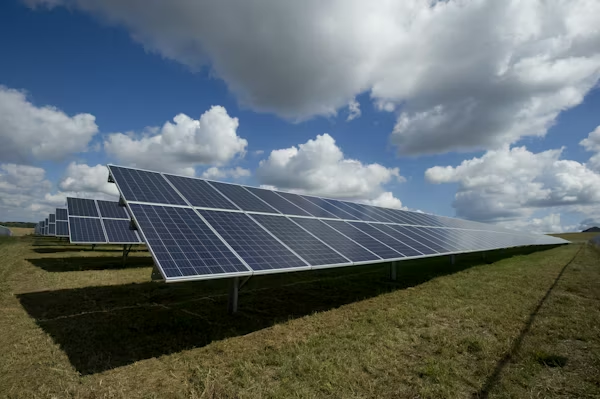 ตรวจสอบ Solar Plant